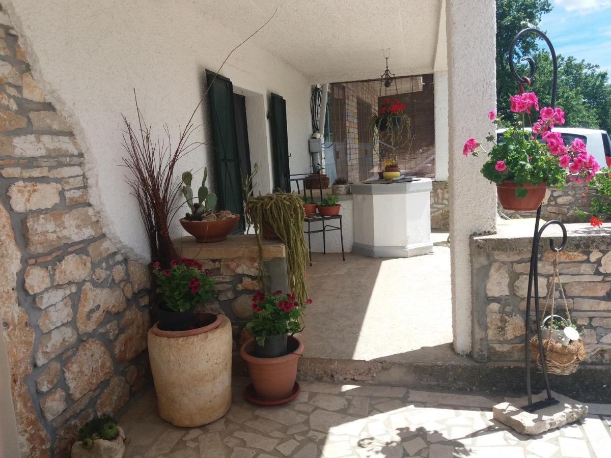 Casa Irma Hotell Žminj Exteriör bild